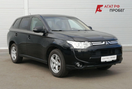 Mitsubishi Outlander 2012 года с пробегом 212 000 км