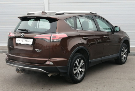 Toyota RAV 4 2017 года с пробегом 293 993 км, фото 7