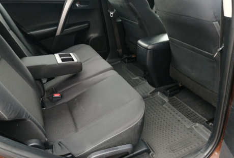 Toyota RAV 4 2017 года с пробегом 293 993 км, фото 19