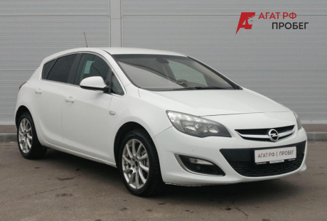 Opel Astra 2014 года с пробегом 171 000 км