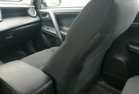 Toyota RAV 4 2017 года с пробегом 293 993 км, фото 18