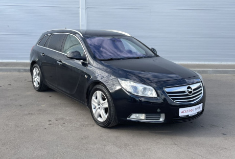 Opel Insignia 2010 года с пробегом 288 000 км