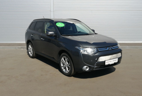 Mitsubishi Outlander 2013 года с пробегом 79 560 км