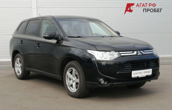 Mitsubishi Outlander 2012 года с пробегом 212 000 км, фото 1