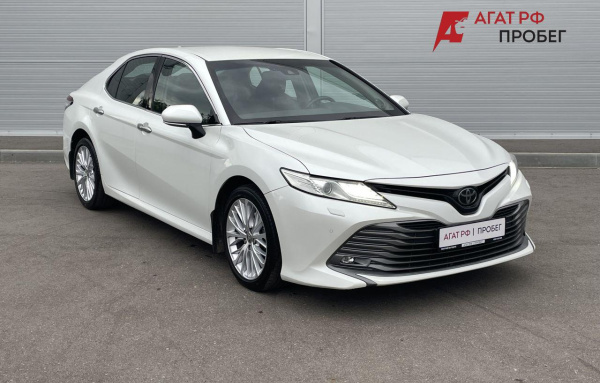 Toyota Camry 2020 года с пробегом 162 938 км, фото 1