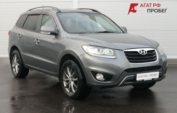 Hyundai Santa Fe 2012 года с пробегом 254 000 км, фото 1
