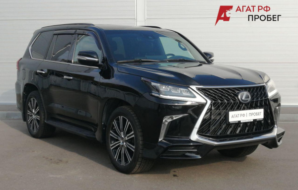 Lexus LX 2017 года с пробегом 131 077 км, фото 1