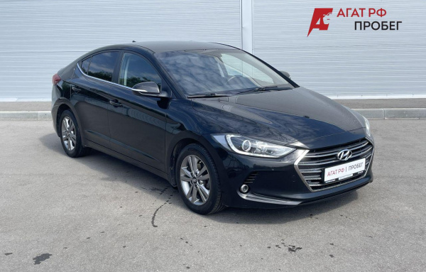 Hyundai Elantra 2017 года с пробегом 162 438 км, фото 1
