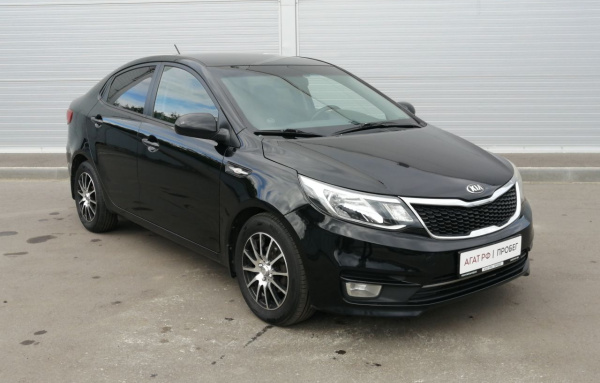 Kia Rio 2015 года с пробегом 136 000 км, фото 1