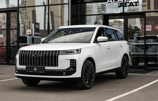 JELAND J6 1.6T 7 ст. робот Престиж 4ПП 26 г.в.