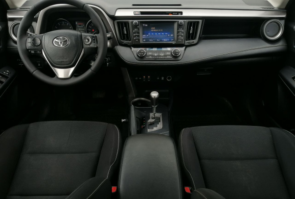 Toyota RAV 4 2017 года с пробегом 293 993 км, фото 10